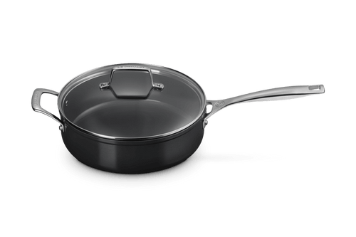 Le Creuset Stielkasserolle Essential Ø26cm / 4L 'Keramik Antihaftbeschichtung'