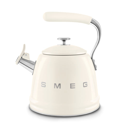 SMEG Wasserkocher mit Pfeifton 2,3 l „Creme“ WKF01CR