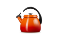 Le Creuset Pfeifender Wasserkocher 2,1 l mit Glocke 'Orangerot'