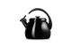 Le Creuset Pfeifender Wasserkocher 2,1 l mit Glocke „Ebenholzschwarz“