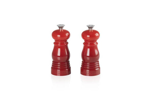 Le Creuset Peper- en zoutmolens Peper- en Zoutmolen Small 2st. 'Kersenrood' 0630870165617 96002500060000 afbeelding